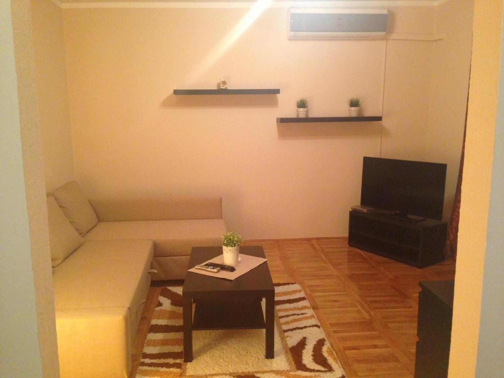 Apartments Slavko Supetarska Draga Rom bilde