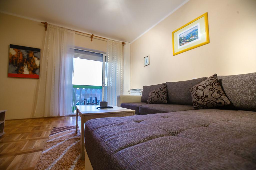 Apartments Slavko Supetarska Draga Eksteriør bilde